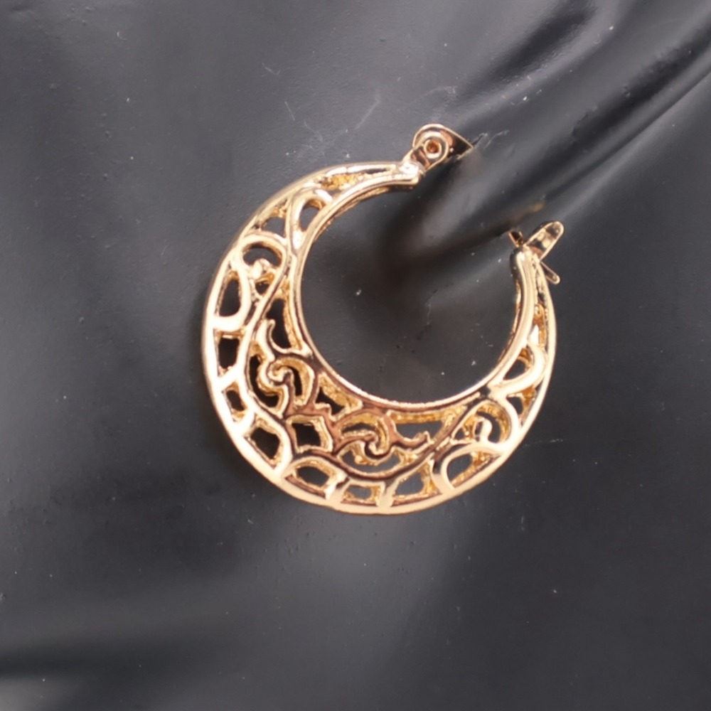 Mixit Gold Filigree Hoop Earrings Cutout Pattern Hypoallergenic NWT